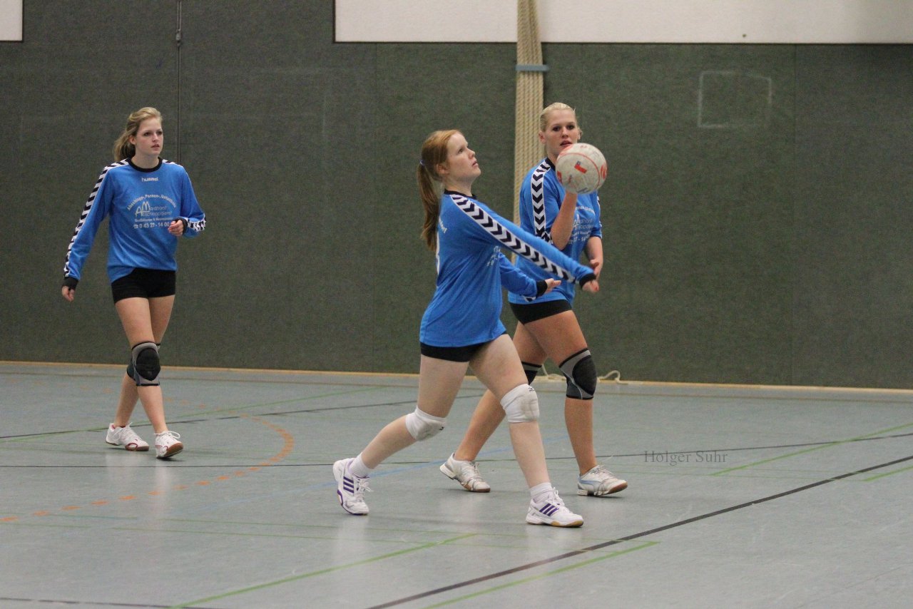 Bild 386 - U18w 2.Tag am 3.12.11